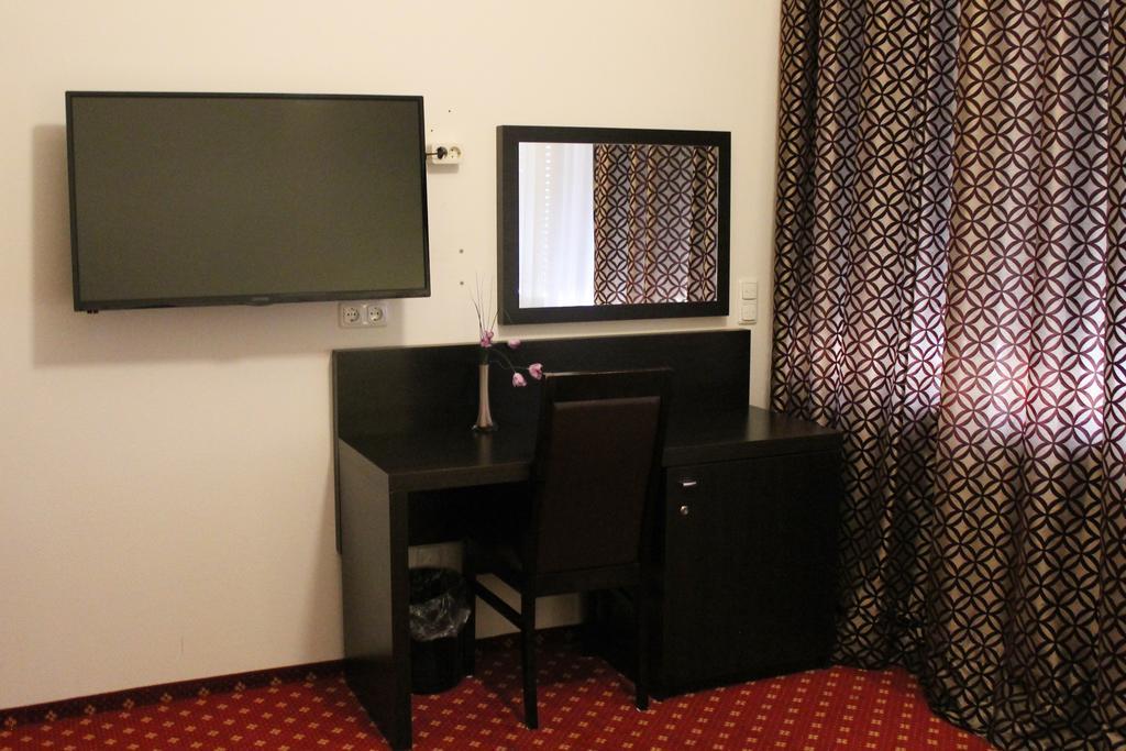 Aariana Hotel Offenbach am Main Екстер'єр фото