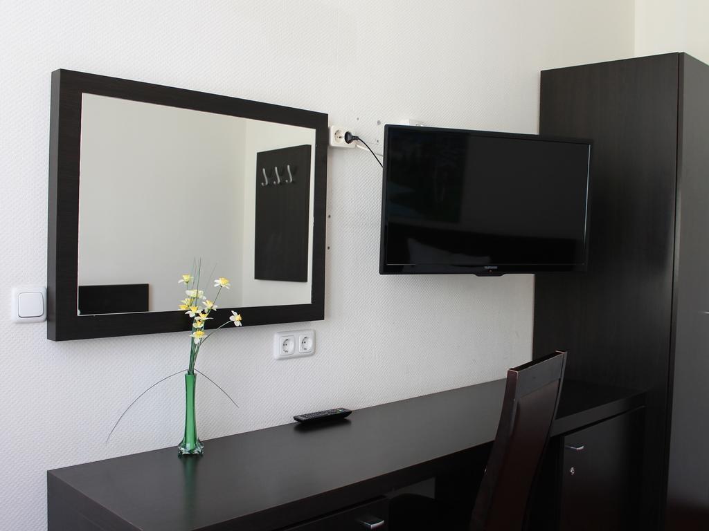 Aariana Hotel Offenbach am Main Екстер'єр фото